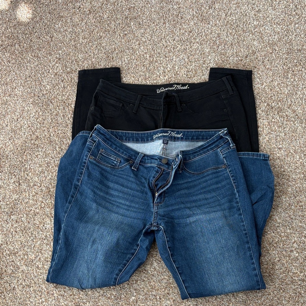 Bundle Universal Thread Jeans - image 1